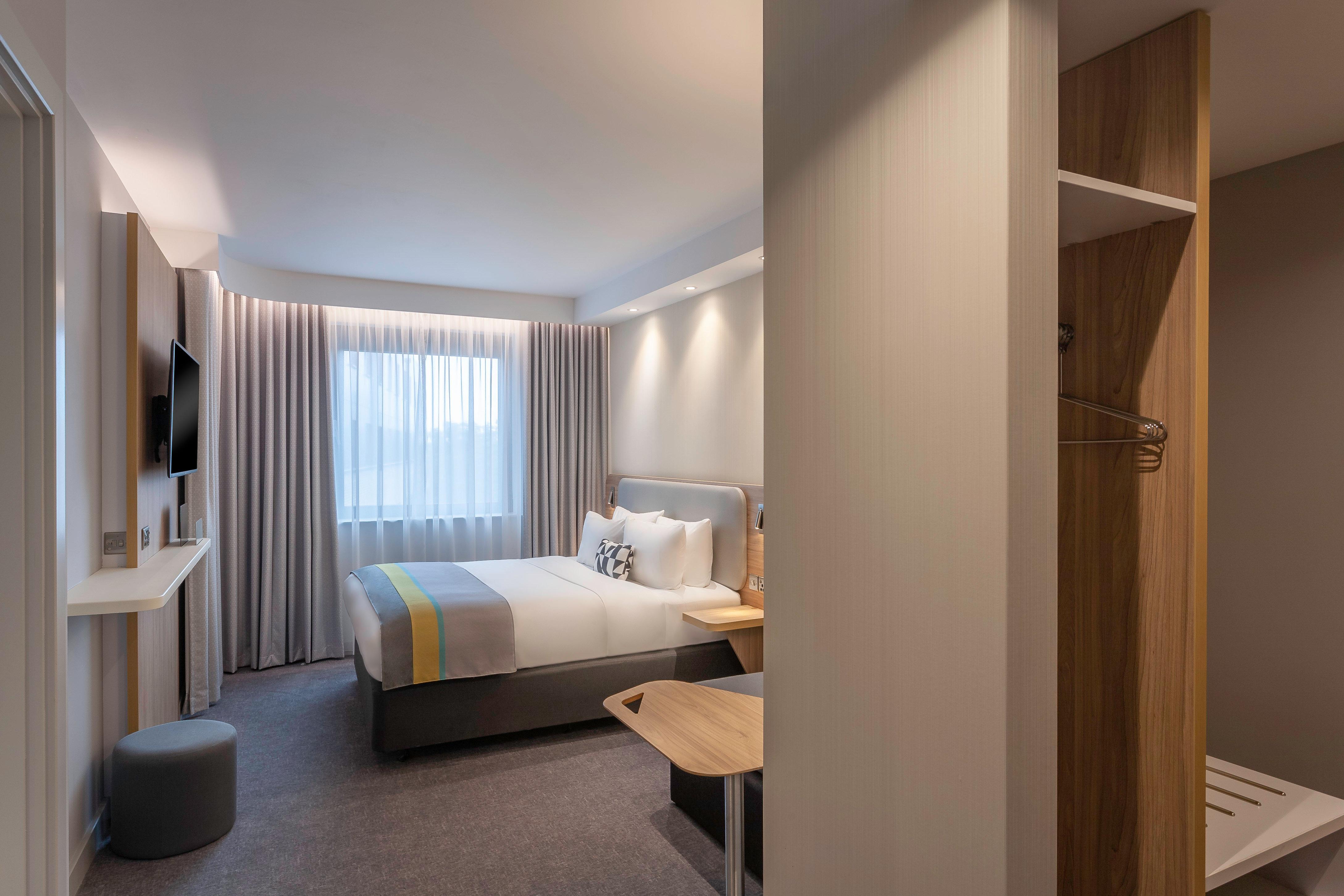 Express Dublin-airport By Ihg 3*