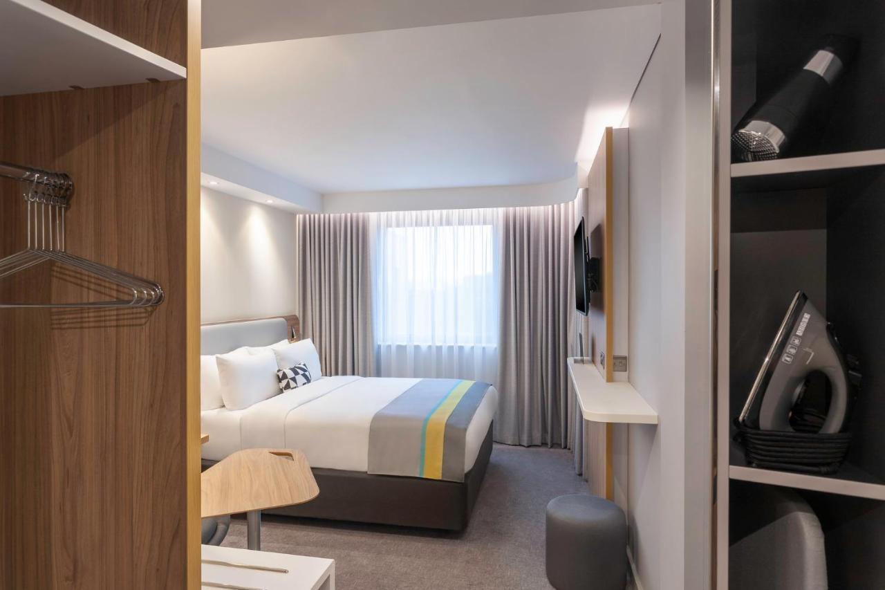 Hotel Express Dublin-airport By Ihg 3*