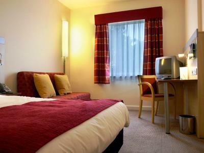 Express Dublin-airport By Ihg 3*