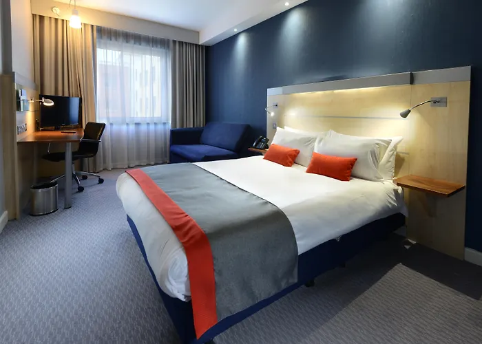 Holiday Inn Express Dublin-Airport By Ihg